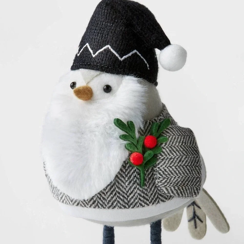 Target Wondershop Iskall Christmas Bird Winter Beard Holly Black Fabric Hat 2022